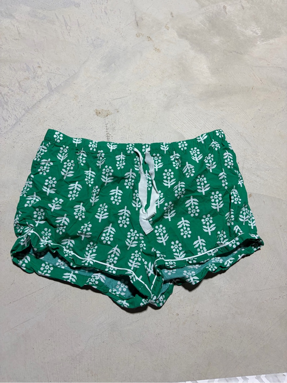 J. Crew Women's Green Printed pajama Shorts medium